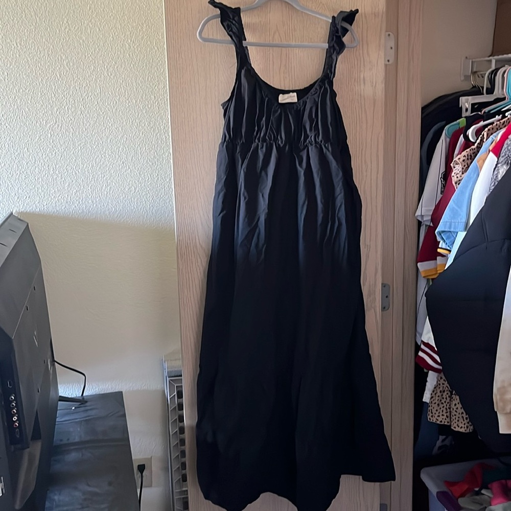 Black maxi dress